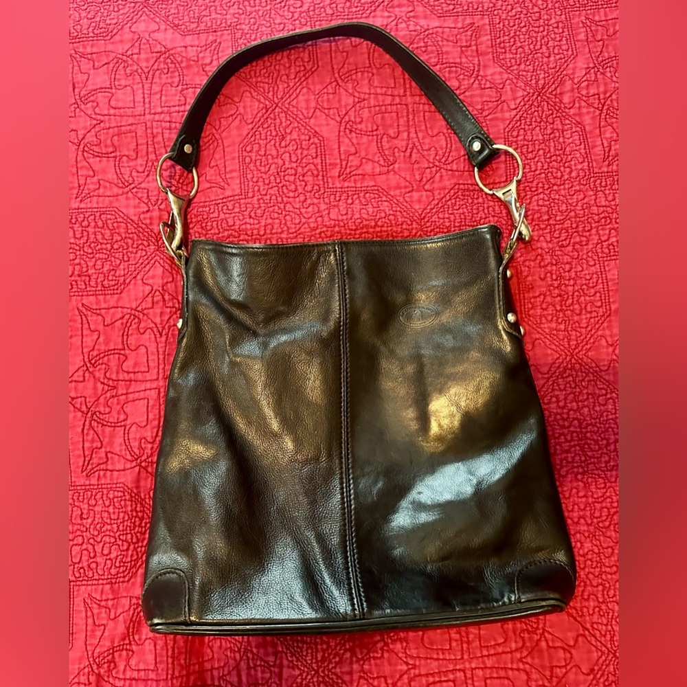 Classic Black Genuine Leather Shoulder Bag - Leather Factory- Firenze Italy